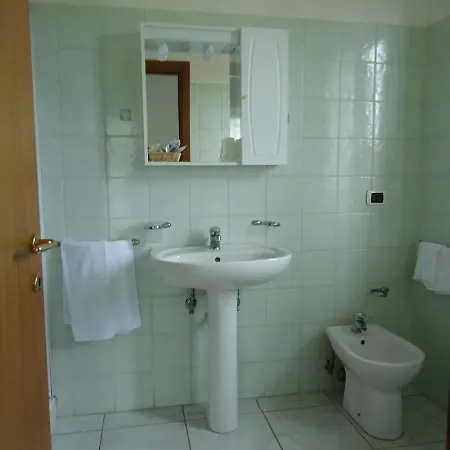 Gelindo Guest house *